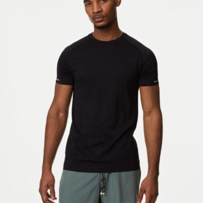 Goodmove Seam Free Sports T-Shirt Black | Mens Tops & T-shirts